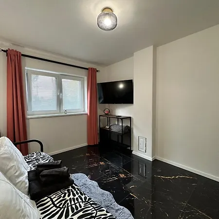 A Whole New House Close To X Bionic 10min Kalinkovo