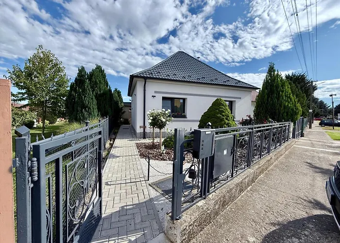 A Whole New House Close To X Bionic 10min וילה